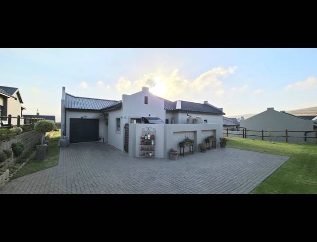3 BEDROOM HOUSE FOR SALE IN HARTLAND LIFESTYLE ESTATE